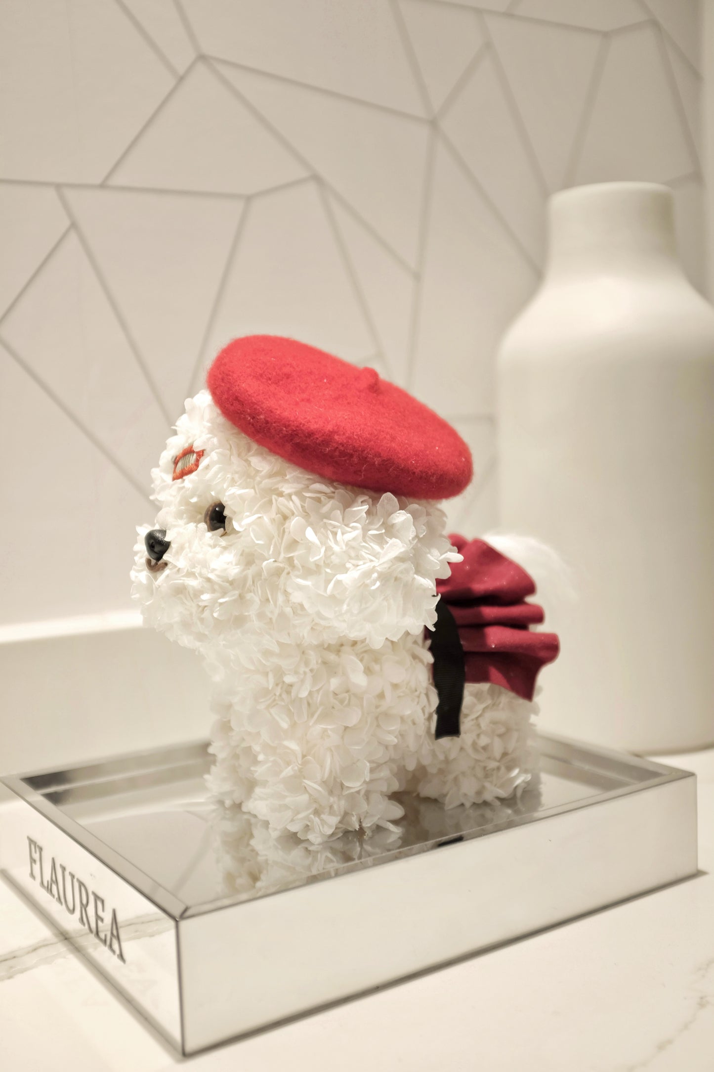 Flaurea Preserved Flower Floral Puppy - Red Hats