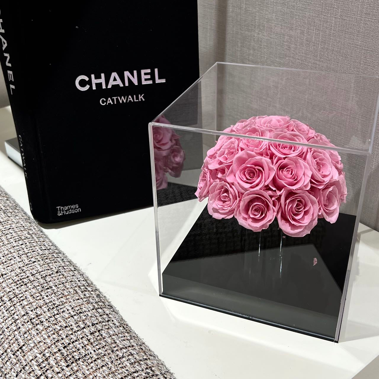 Flaurea 26 Preserved Rose Bouquet