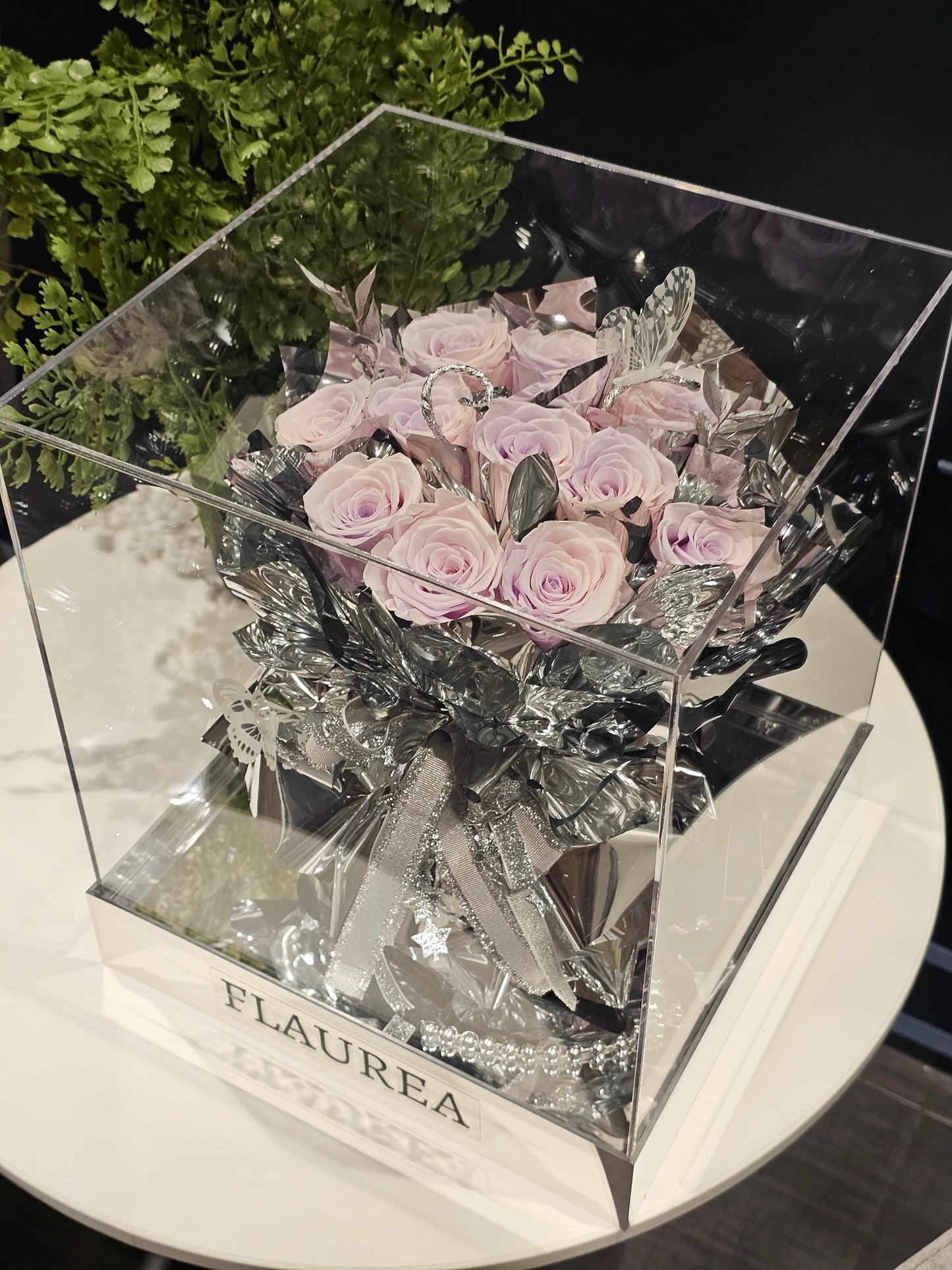 Flaurea Glistening Rose & Silver Display